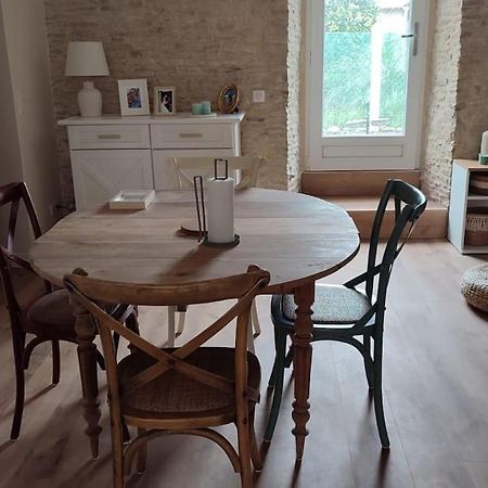 Appartement Avec Jardin Et Acces Mer Grandcamp-Maisy Extérieur photo