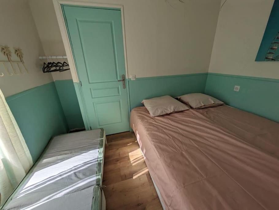 Appartement Avec Jardin Et Acces Mer Grandcamp-Maisy Extérieur photo