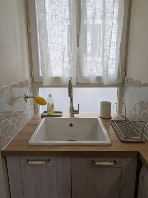 Appartement Avec Jardin Et Acces Mer Grandcamp-Maisy Extérieur photo